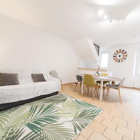 Apartmán Ravissant Triplex Et Duplex Au Centre De Pont St Esprit Exteriér fotografie