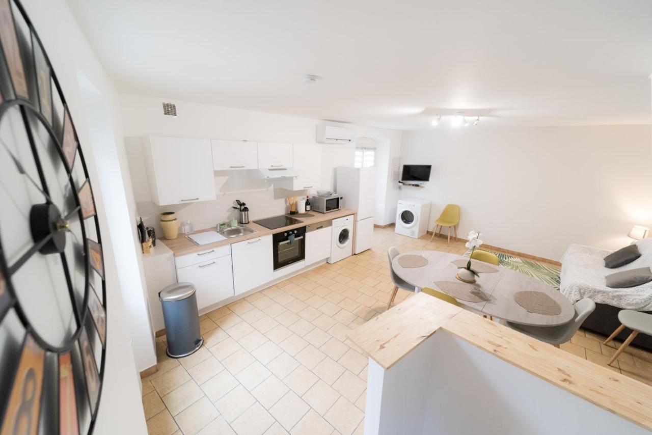 Apartmán Ravissant Triplex Et Duplex Au Centre De Pont St Esprit Exteriér fotografie