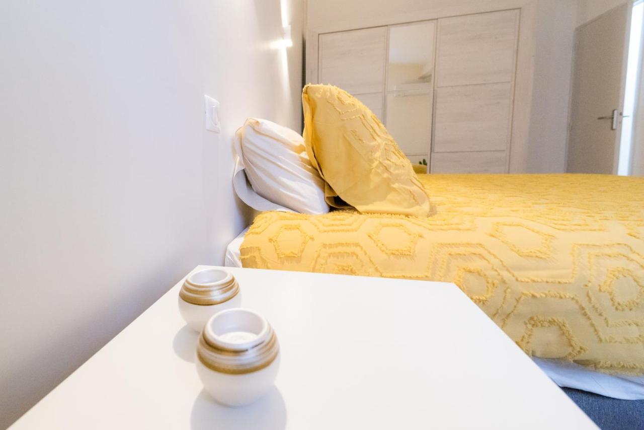 Apartmán Ravissant Triplex Et Duplex Au Centre De Pont St Esprit Exteriér fotografie