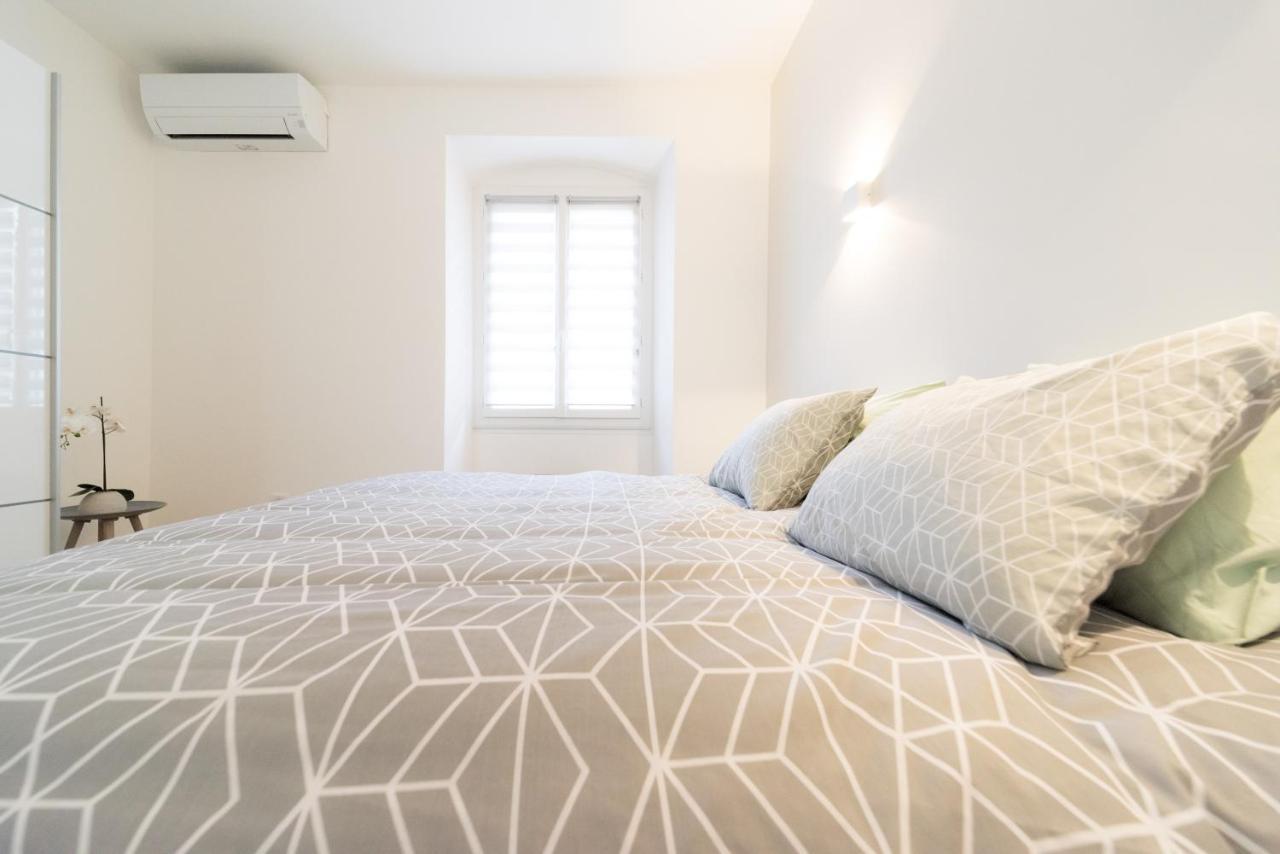 Apartmán Ravissant Triplex Et Duplex Au Centre De Pont St Esprit Exteriér fotografie