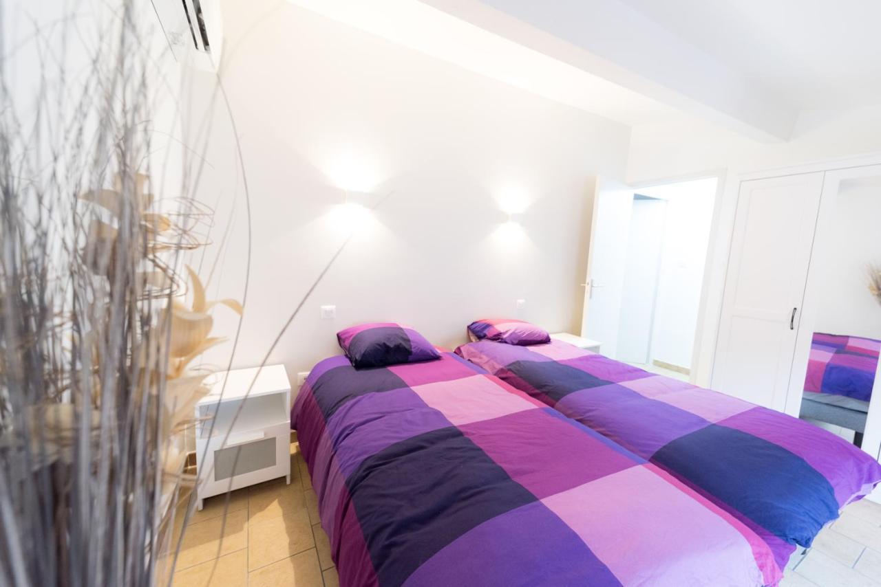 Apartmán Ravissant Triplex Et Duplex Au Centre De Pont St Esprit Exteriér fotografie