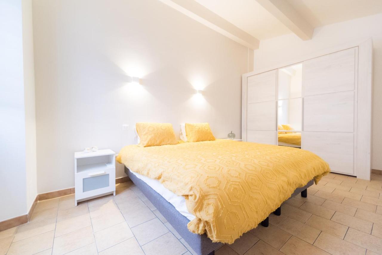 Apartmán Ravissant Triplex Et Duplex Au Centre De Pont St Esprit Exteriér fotografie