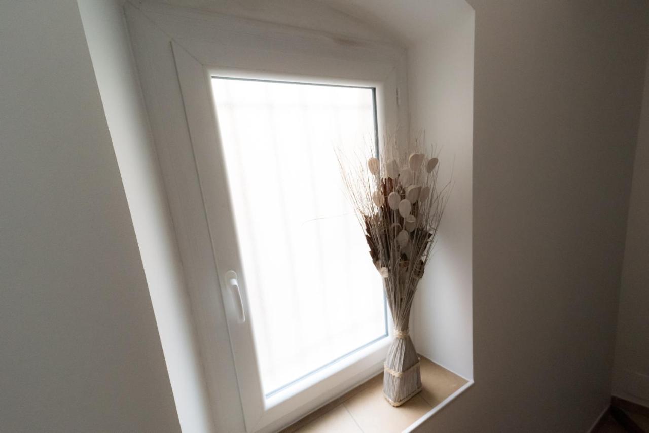 Apartmán Ravissant Triplex Et Duplex Au Centre De Pont St Esprit Exteriér fotografie