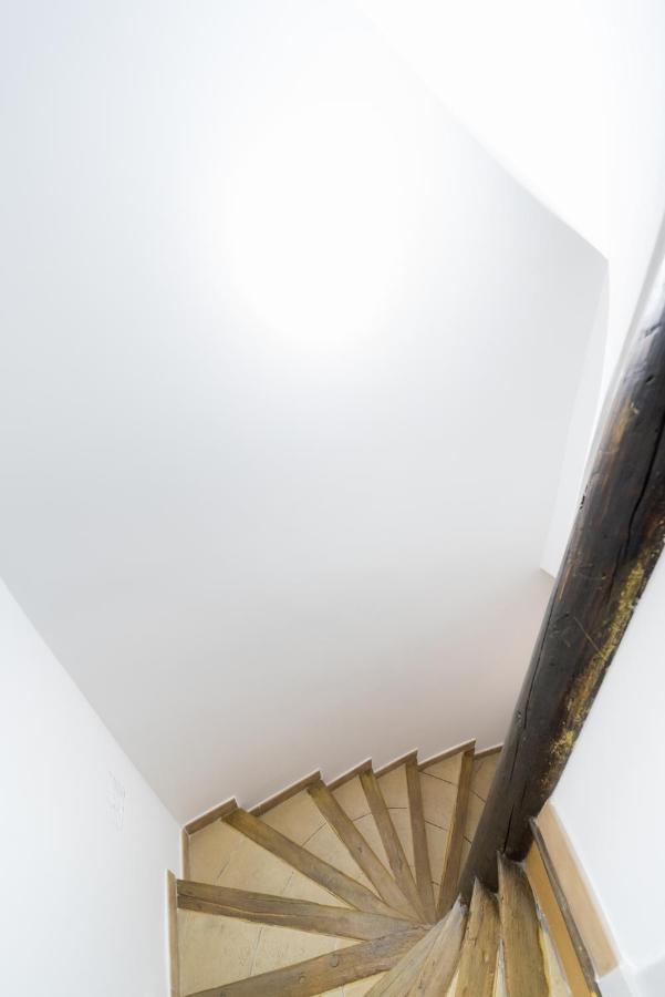Apartmán Ravissant Triplex Et Duplex Au Centre De Pont St Esprit Exteriér fotografie
